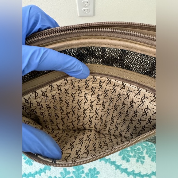 Yves Saint Laurent Clutch - Picture 9 of 15